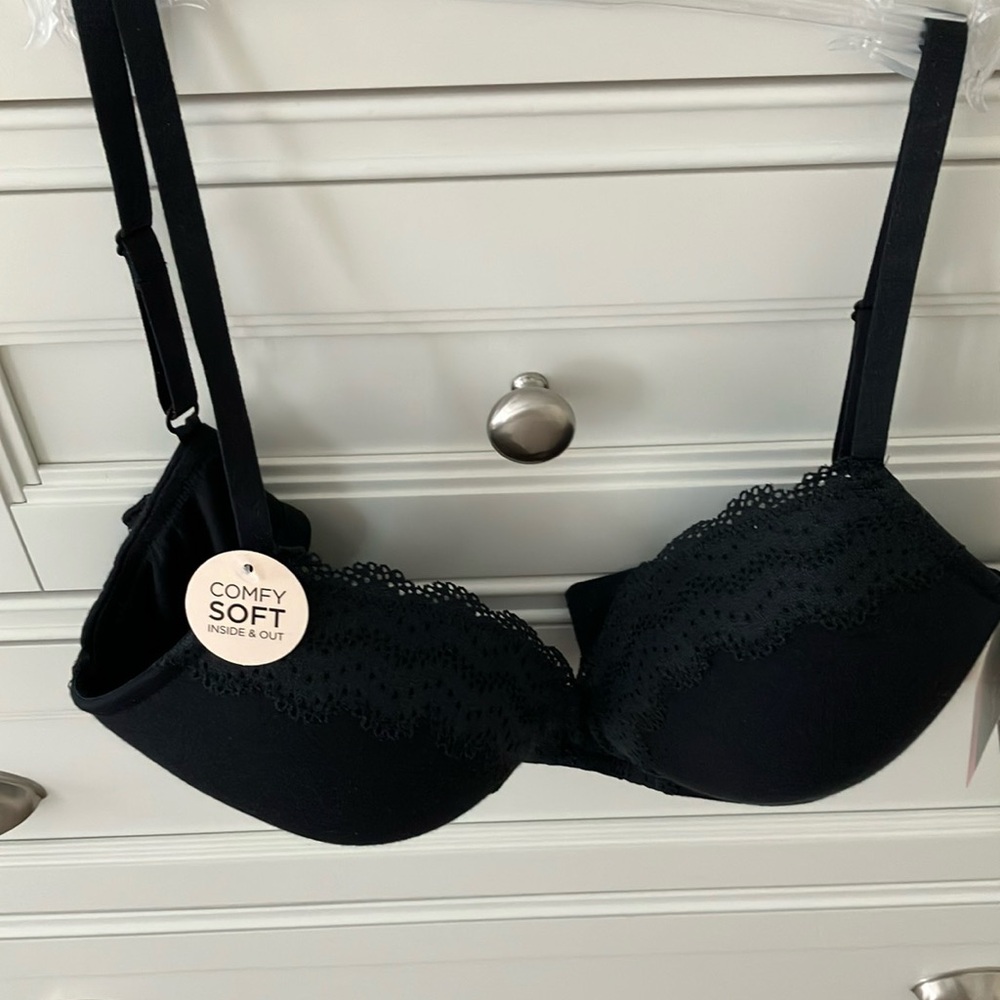 Cuddl Duds-NWT-Wire Free-Soft Wear Bra-Size Large
